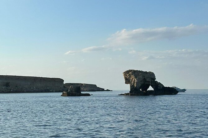 Syracuse half day boat tour along Ortigia Island - Included Sicilian Aperitif: Food, Wine, and the Sea Breeze
