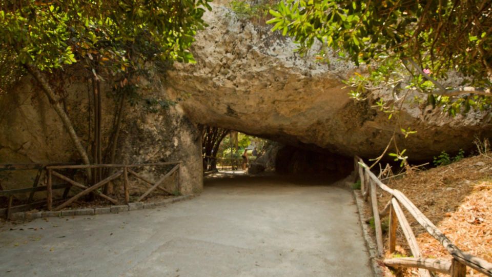 Syracuse: Neapolis and Greek Theater guided tour - Latomie del Paradiso: quarries turned drama-filled garden