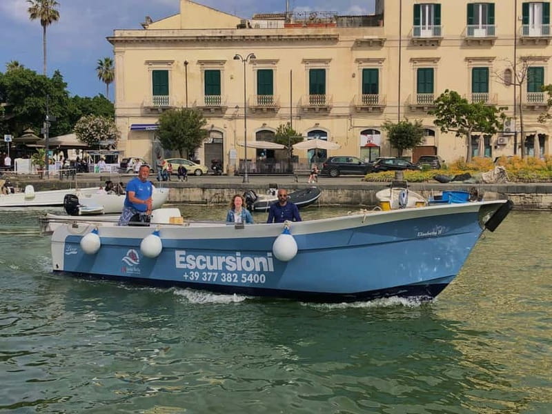 Syracuse: Ortigia Island and Sea Caves Boat Tour with Drinks - Heart-shaped cave plus Syracuse-side cave time (when you want the best photos)