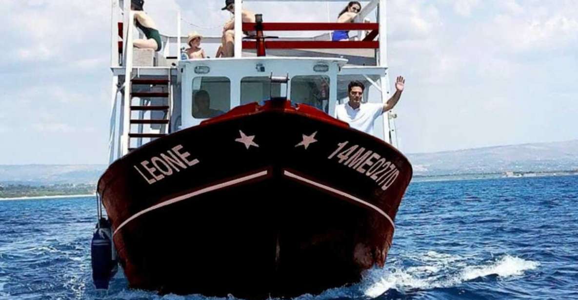 Syracuse: Ortigia Island Boat Tour with Lunch and Wine - Syracuse Sea Caves: When the Water Does the Talking