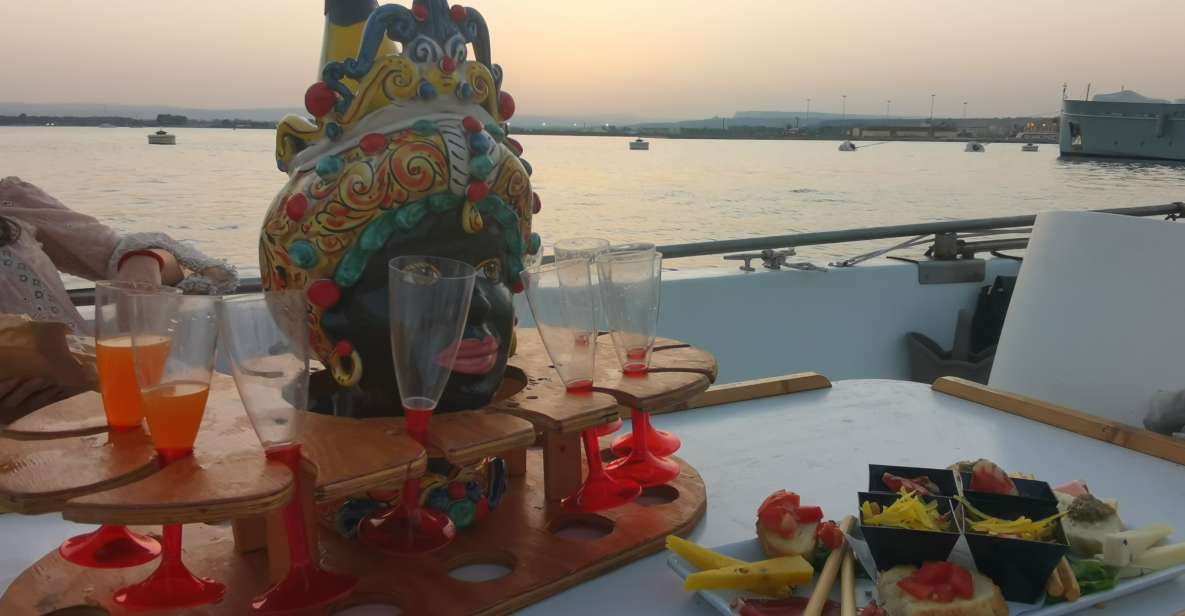 Syracuse: Ortigia Sunset Cruise with Aperitif - Ortigia’s sunset feels like a private show