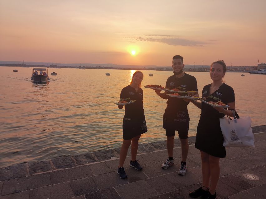 Syracuse: Ortigia Sunset Cruise with Aperitif - Grotta delle Stalattiti: the largest cave on the Syracusan coast