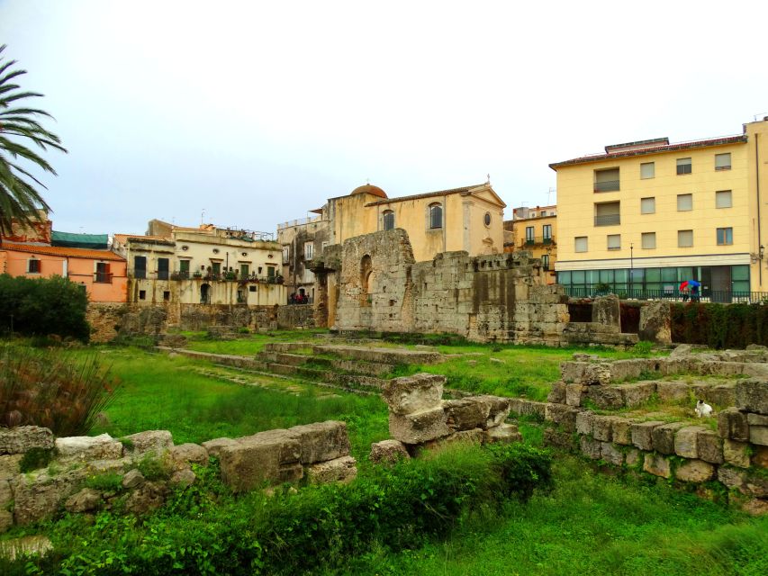 Syracuse: Ortygia & Neapolis Archaeological Park Guided Tour - Starting at Umbertino Bridge and the 580 BC Temple of Apollo