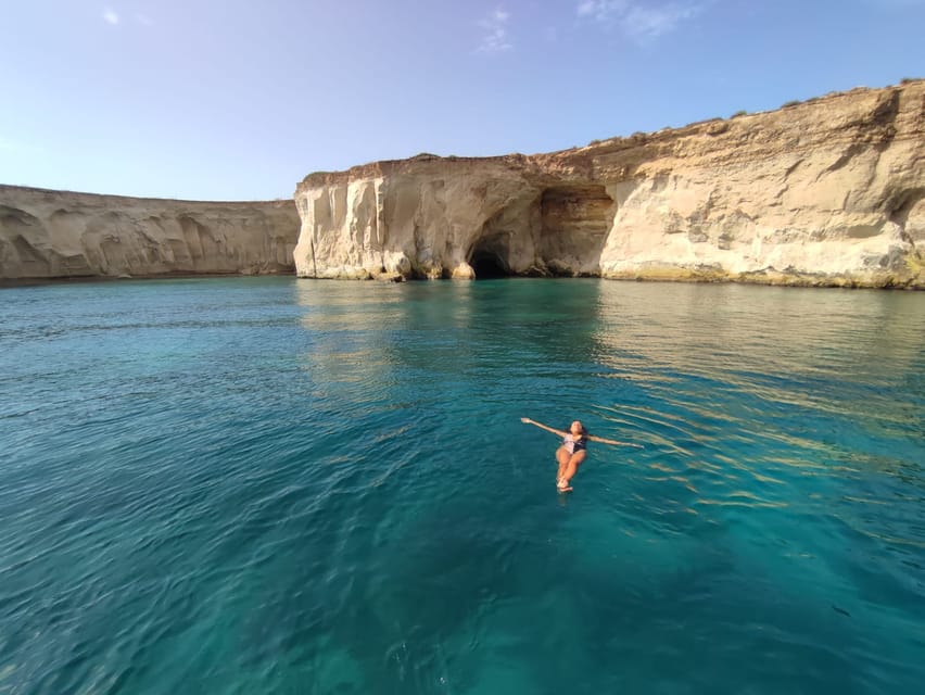 Syracuse: Pillirina, Ortigia, Sea Caves and snorkeling - Pillirina Grotto swim stop: jumping in and snorkeling