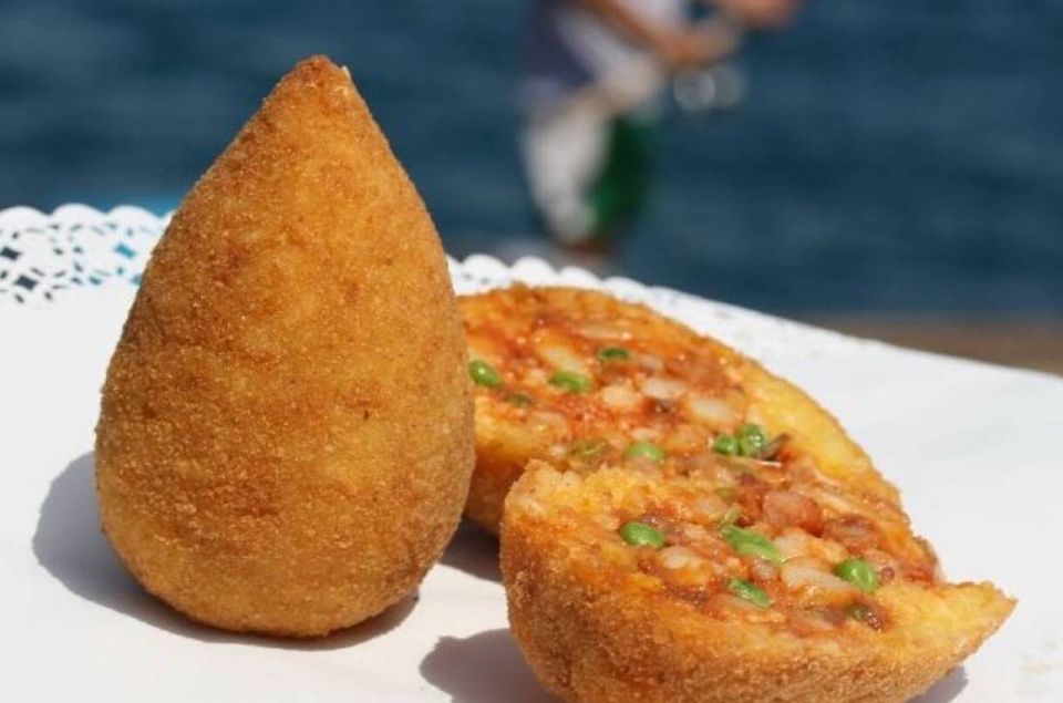 Syracuse: Sicilian Street Food Hands-On Cooking Class - Where the class starts in Syracuse: Bar Cristina meet-up