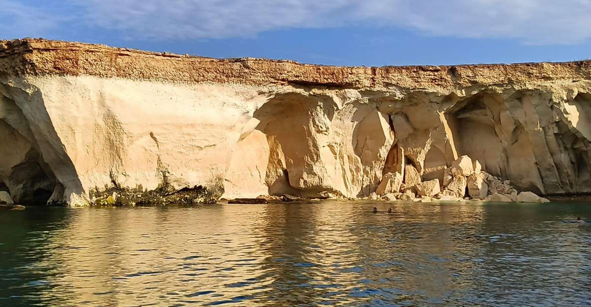 Syracuse:Boat tour Ortigia,Pillirina and seacaves - Pillirina beach and the swim windows: how to get the most out of it