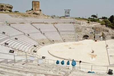 Syracuse's Archaeological Park Private Walking Tour - Where you’ll start: meeting at Via Luigi Bernabò Brea