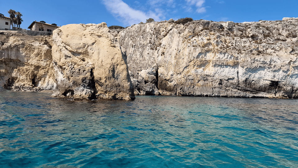Syracuse:Snorkeling+Pillirina, Ortigia & sea caves boat tour - Ortigia by boat: the view upgrade you can feel right away
