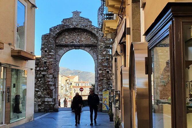 Taormina: A Self-Guided Audio Tour of Sicily’s Hilltop Town - Before you hit play: what to bring and how it works