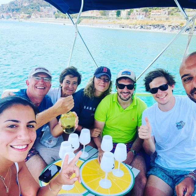 Taormina and Giardini Naxos 3/5/7 hours by PRIVATE BOAT - Giardini Naxos: one hour of guided time and a calmer finish
