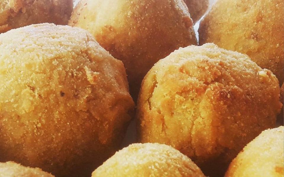 Taormina: Arancino Making Class with Drinks - Drinks and the meal: eat what you made, not a sample