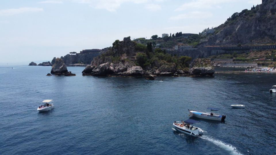 Taormina: Coastal Highlights Cruise with Wine & Food Tasting - Etna Wine, Liqueurs, and Food: What You’ll Taste