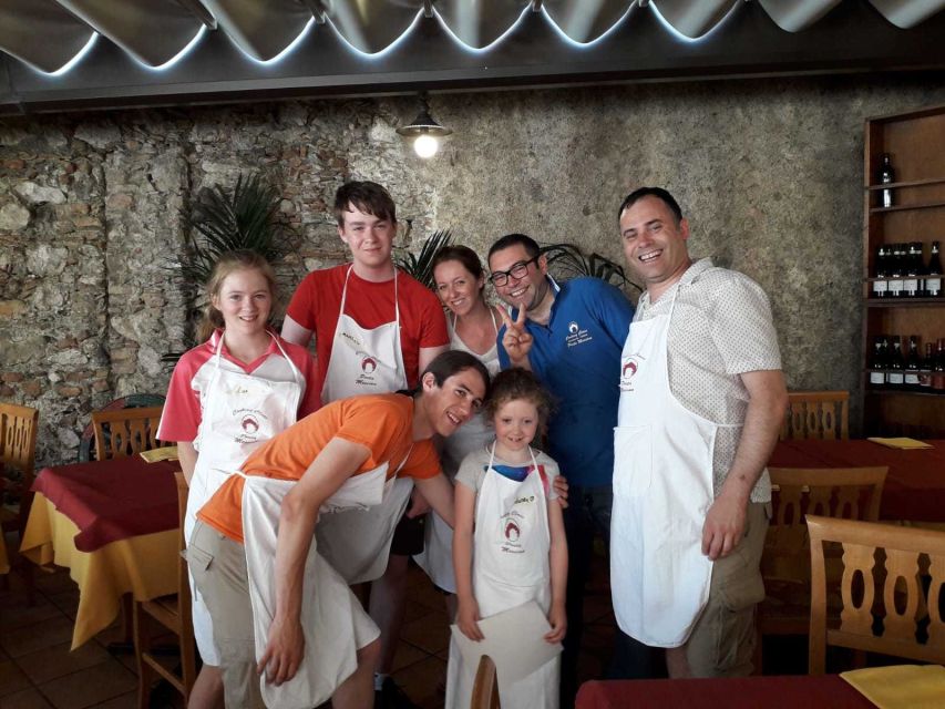 Taormina: Half-Day Pizza Making Class - Baking and the rhythm of a real pizzeria kitchen