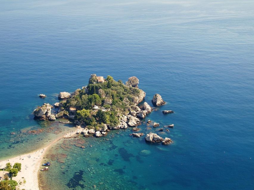 Taormina Kayak Adventure - Kayak views in Taormina and Giardini Naxos: why this tour feels different
