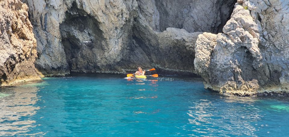 Taormina: Kayak Coastal Tour to Isola Bella and Blue Grotto - Why This Kayak Route Beats a Boat Ride Around Taormina