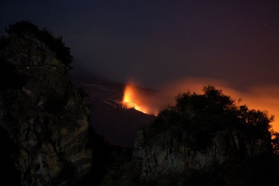 Taormina: Mount Etna Sunset Tour with Cave Visit and Tasting - Pickup, Van Time, and the Right Pace for 3–5 Hours
