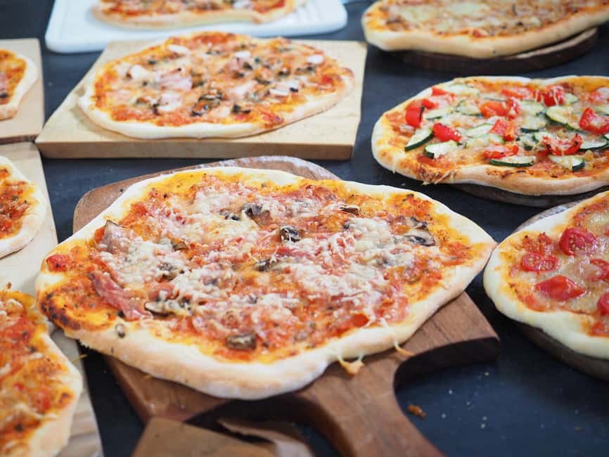 Taormina: Pizza Making Class with Lunch and Wine Tasting - The First Hour: Pasta Work, Coffee Break, and Starters