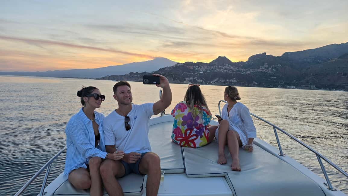 Taormina: Sunset Boat Tour with Aperitif - Aperitif onboard: Sicilian flavor, simple snacks, good timing