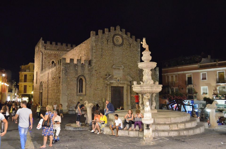 Taormina: Sunset Walking Tour & Aperitif on Rooftop Terrace - From Porta Messina to Corso Umberto: Getting Oriented Fast