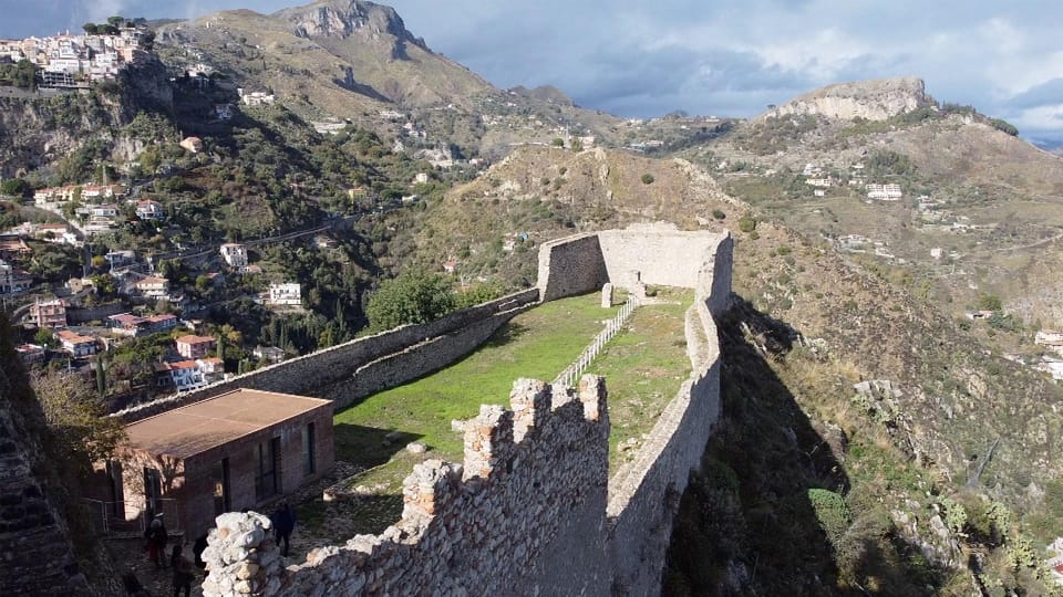 Taormina; Taormina Castle Tour - Rules that affect your day (and your photos)