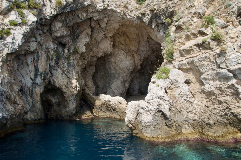 Taormina: White Lotus Tour - Blue Grotto Cruising: What You Actually Get From It