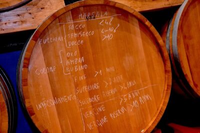 Tasting in the historic cellar of Marsala - 14 wines explained: how to get more out of the pours
