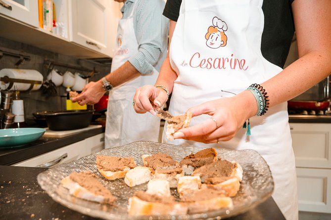 The art of the Italian Aperitivo with a local: Learn & Enjoy in Palermo - The tasting part: wine, bubbly, and eating like family