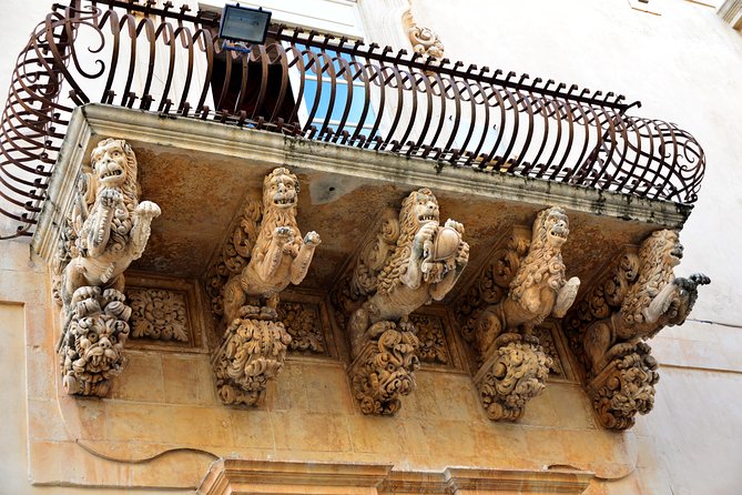 The Best Highlights 7 Day Sicily Tour 2024 - Day 5: Selinunte’s huge ruins, Erice viewpoints, and Maria Grammatico sweets
