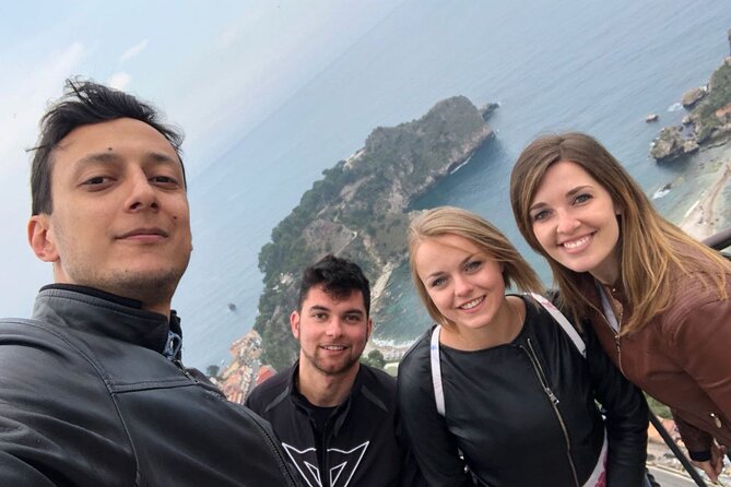 Transfer Messina Taormina and return by Van for small groups - Comfort and Safety on a Small-Group Van Ride