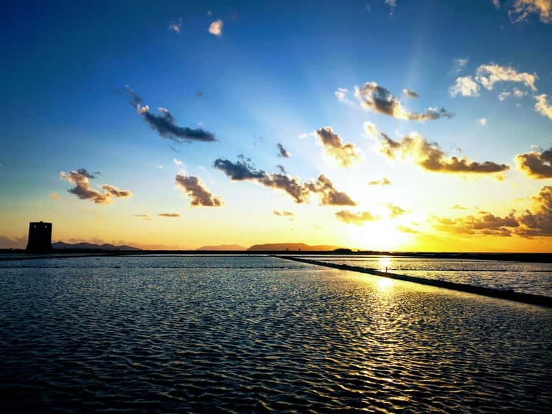 Trapani: 2-Hour Salt Flats Tour - Windmills and viewpoints: the scenic side of a working system