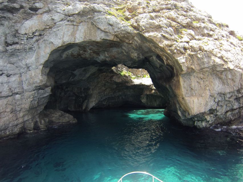 Trapani: Marettimo Island and Sea Caves Boat Tour with Lunch - When the boat actually stops: swimming and snorkeling in clear water