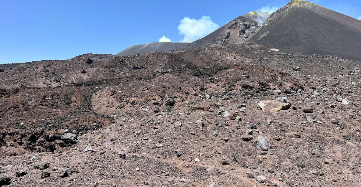 Trekking at 3000 meters on Etna - Laghetto crater cone and the smooth cable car finish