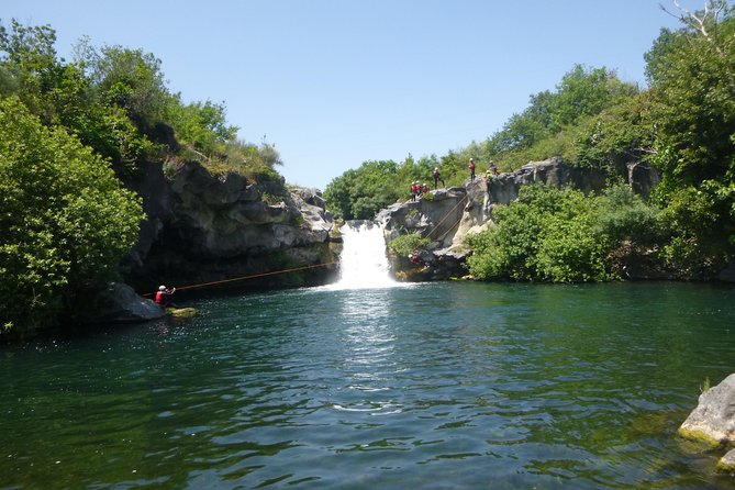 TuffAlcantara - dives, slides and lots of fun in the Alcantara river - Getting to Le Gole dell’Alcantara and the 9:00 start