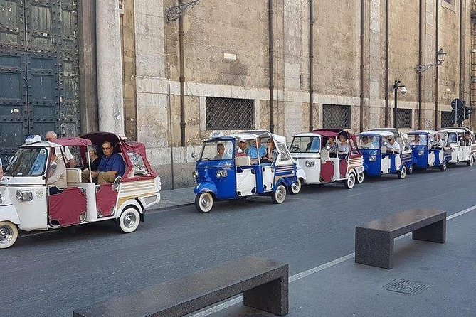 Tuk tuk ride, ape car - Baroque and Convent Energy: Chiesa del Gesù and Chiesa di San Giovanni degli Eremiti
