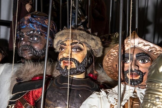 Visit to the Museum and show of Sicilian puppets in Syracuse - Opera dei Pupi in Syracuse: what this puppet world is really about