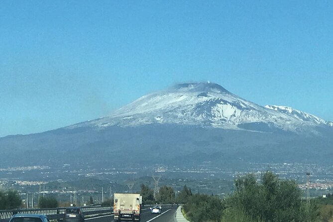 Volcano tour - Taormina Historic Center Walk: 90 Minutes to Do It Your Way