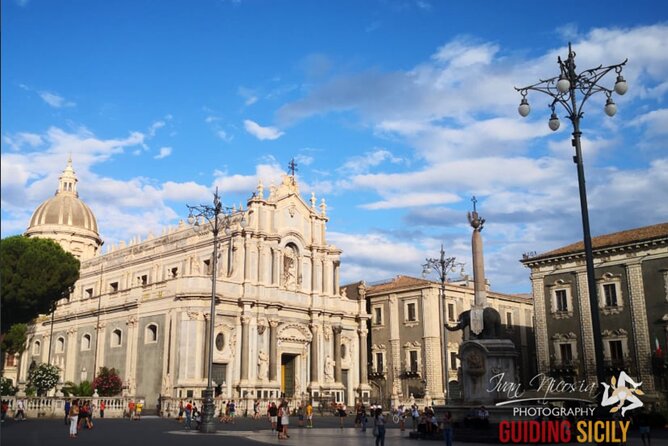 WalkingTour CATANIA - discovering the city of lava with a licensed guide - What group size and guide style mean for your day