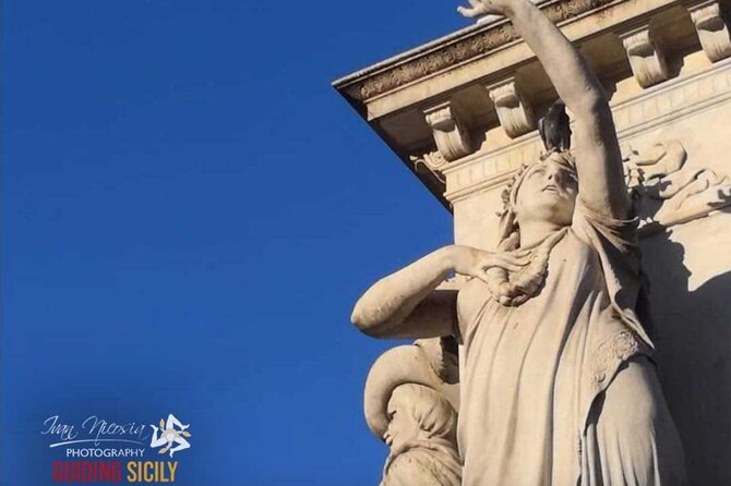 WalkingTour CATANIA - discovering the city of lava with a licensed guide - A’ Piscaria fish market: where the tour gets real-food practical