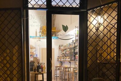 Wine Tasting in a group with other travelers - Antipasti and snacks: why the food pairing matters here