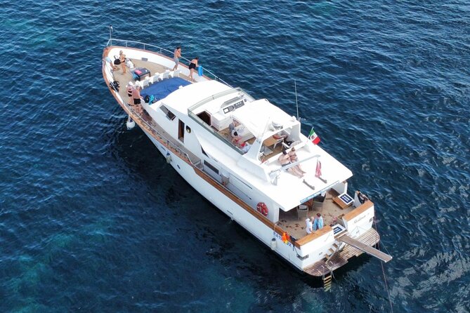 Yacht excursion Shalimar IV - Key Highlights You Should Know Before Boarding